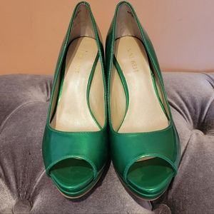 Emerald Green Peep-toe Pumps, Size 6M